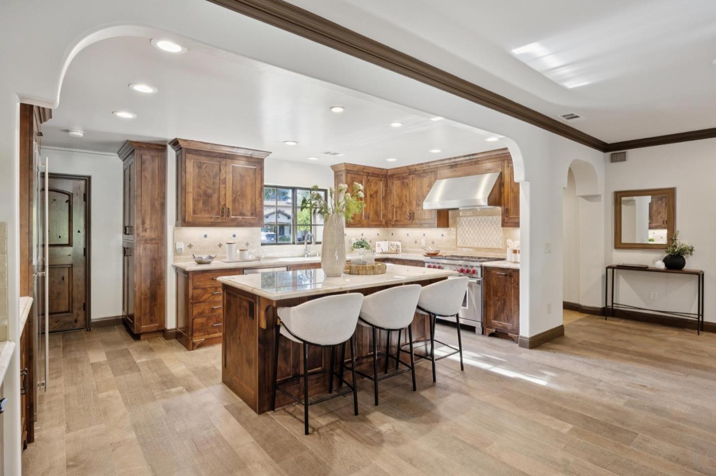 Detail Gallery Image 18 of 80 For 1548 San Gabriel Way, San Jose,  CA 95125 - 3 Beds | 2/1 Baths