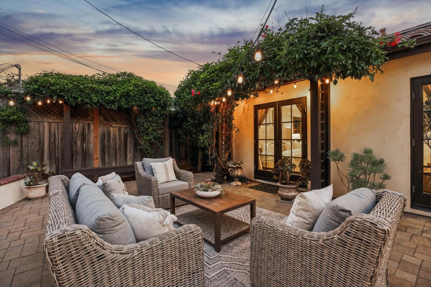 Detail Gallery Image 51 of 80 For 1548 San Gabriel Way, San Jose,  CA 95125 - 3 Beds | 2/1 Baths