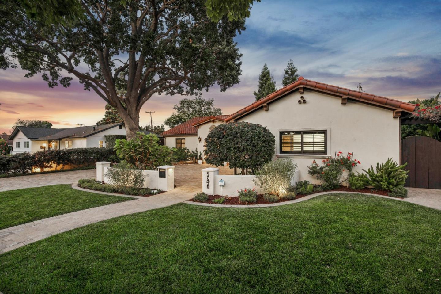 Detail Gallery Image 7 of 80 For 1548 San Gabriel Way, San Jose,  CA 95125 - 3 Beds | 2/1 Baths