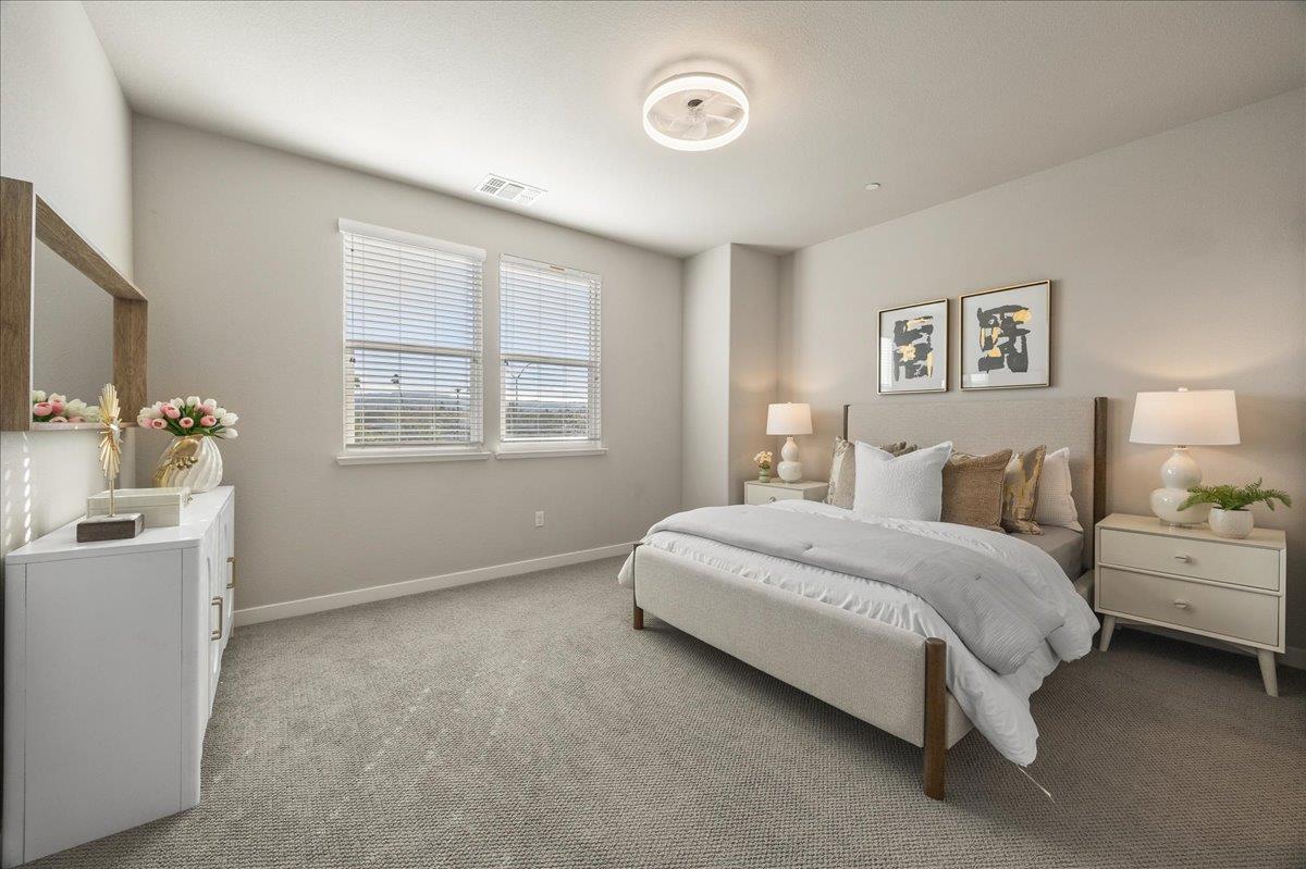 Detail Gallery Image 14 of 33 For 11 Tidal Way, San Mateo,  CA 94401 - 3 Beds | 2/1 Baths