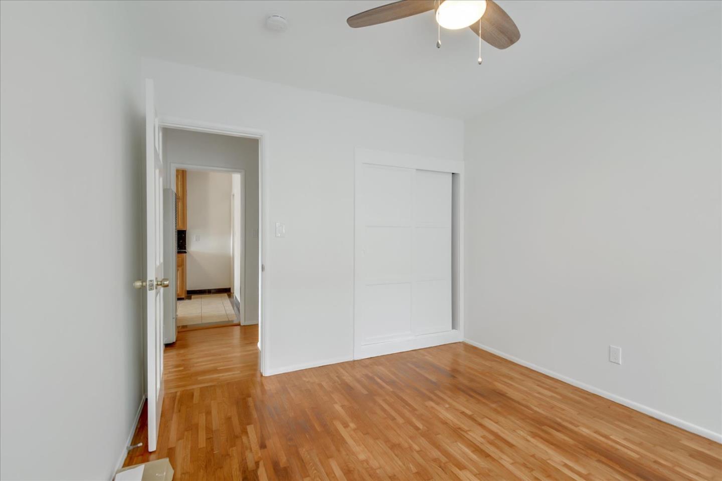 Detail Gallery Image 20 of 43 For 3532 Maplewood Ave, Los Angeles,  CA 90066 - 3 Beds | 2 Baths