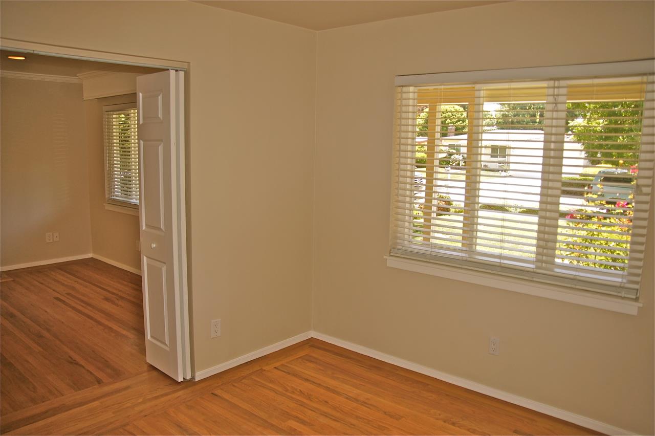 Detail Gallery Image 10 of 16 For 2323 Peachtree Ln, San Jose,  CA 95128 - 3 Beds | 1 Baths