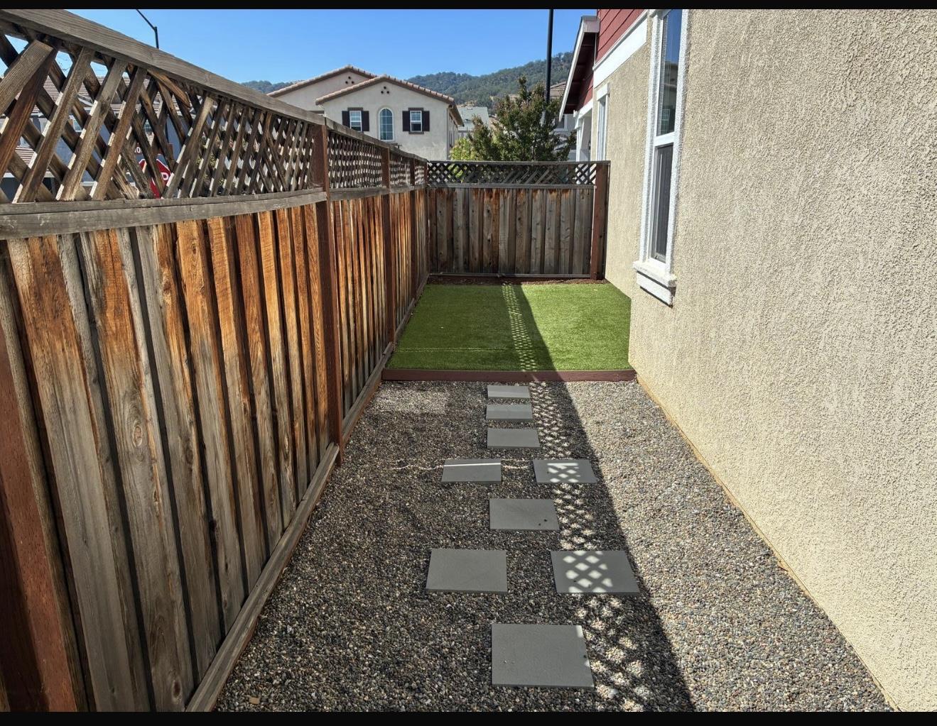 Detail Gallery Image 12 of 12 For 1061 Viognier Way, Gilroy,  CA 95020 - 3 Beds | 2/1 Baths