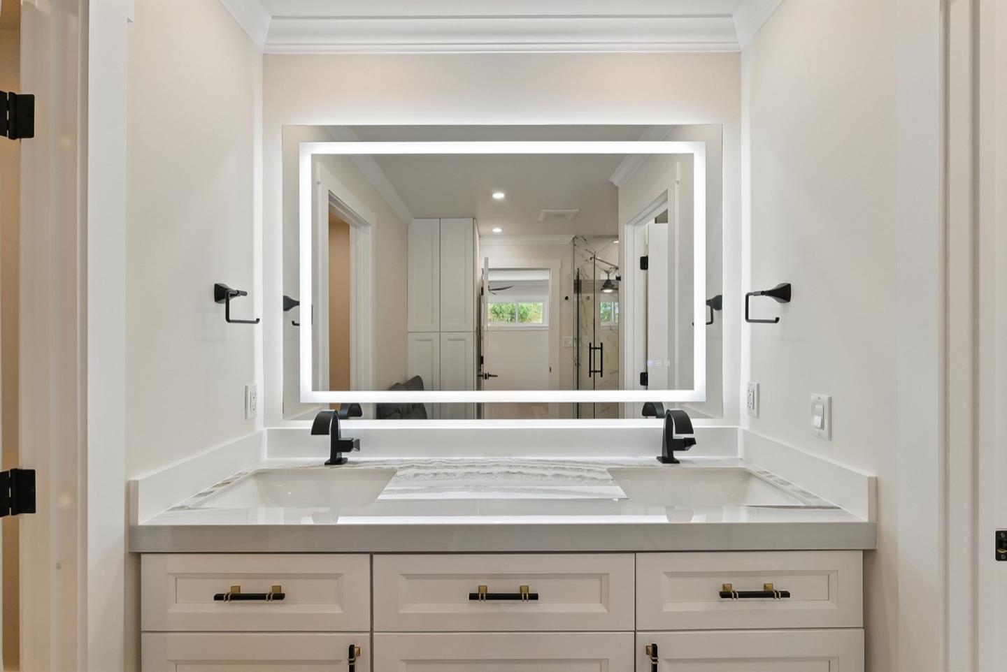 Detail Gallery Image 23 of 51 For 5701 Lewis Way, Concord,  CA 94521 - 4 Beds | 2/1 Baths