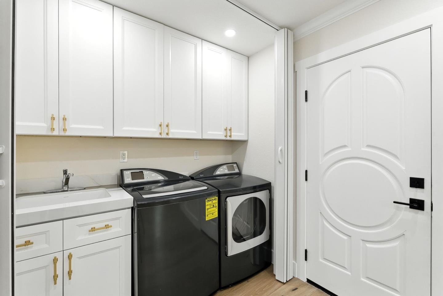 Detail Gallery Image 30 of 51 For 5701 Lewis Way, Concord,  CA 94521 - 4 Beds | 2/1 Baths