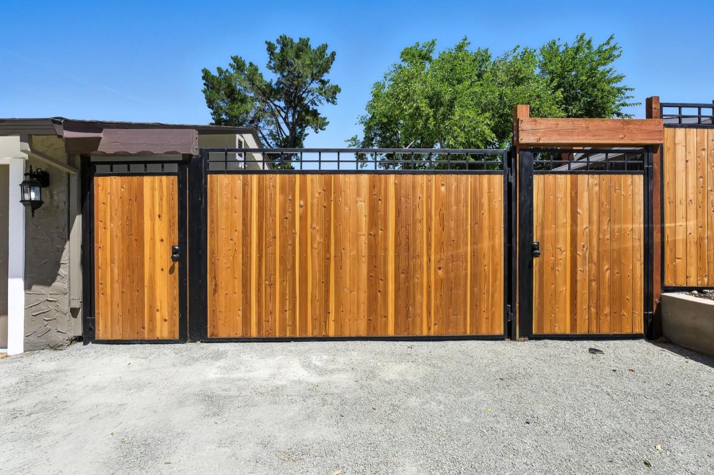 Detail Gallery Image 33 of 51 For 5701 Lewis Way, Concord,  CA 94521 - 4 Beds | 2/1 Baths