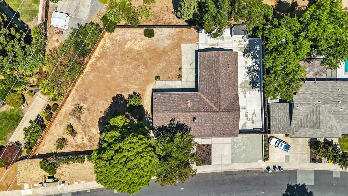Detail Gallery Image 48 of 51 For 5701 Lewis Way, Concord,  CA 94521 - 4 Beds | 2/1 Baths