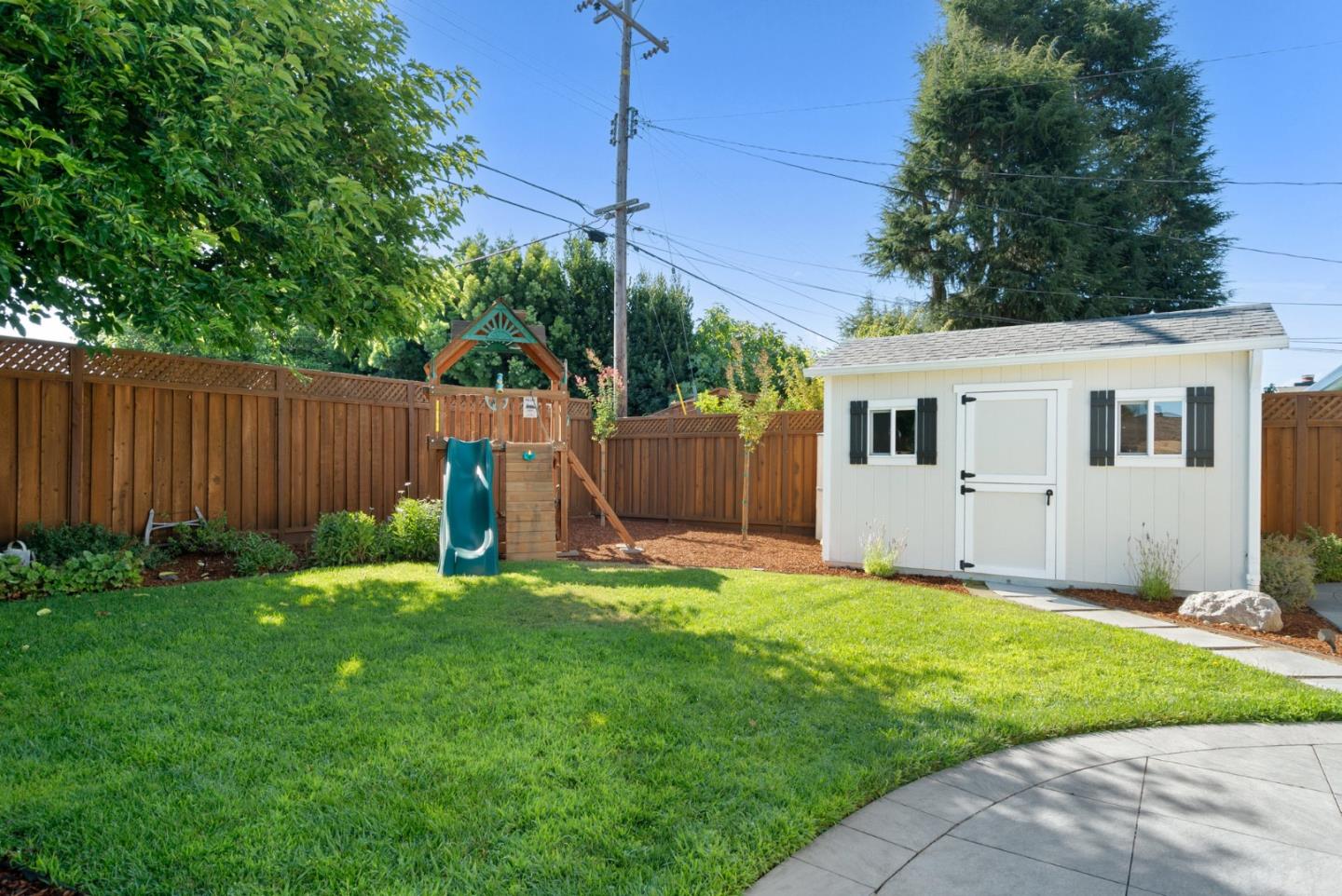 Detail Gallery Image 24 of 63 For 325 Crestview Dr, Santa Clara,  CA 95050 - 3 Beds | 2 Baths