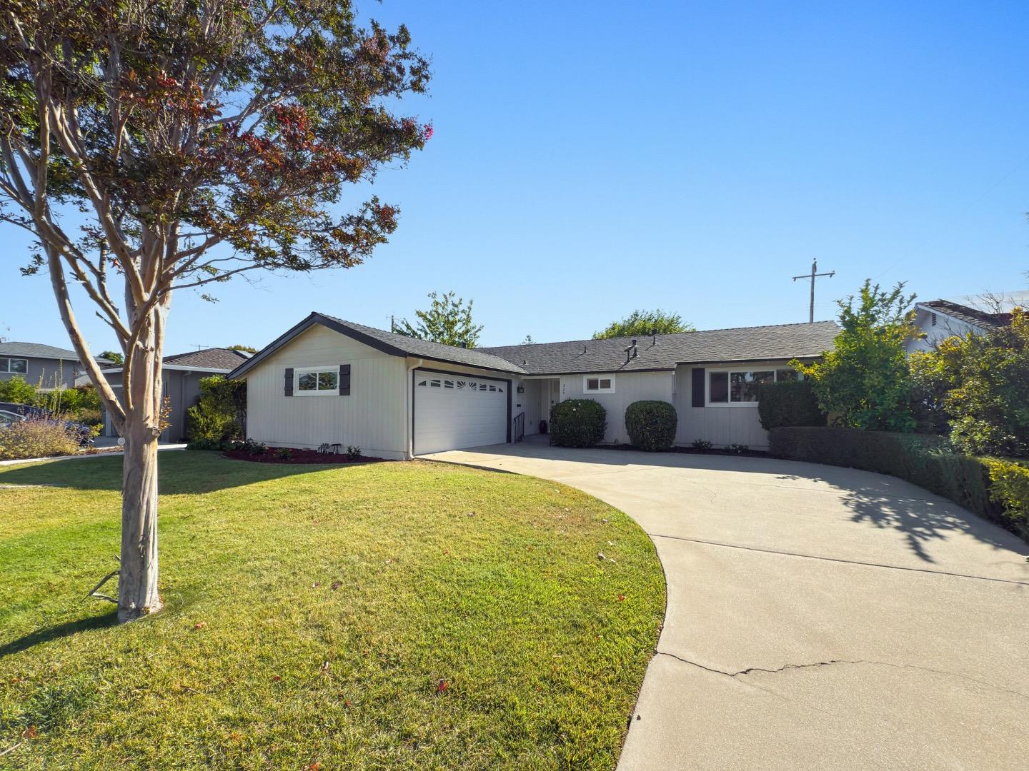 Detail Gallery Image 26 of 63 For 325 Crestview Dr, Santa Clara,  CA 95050 - 3 Beds | 2 Baths