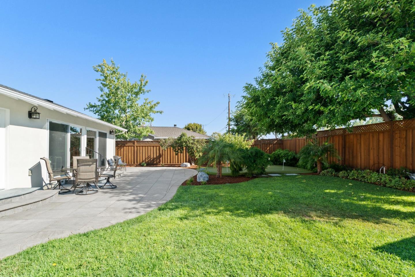 Detail Gallery Image 31 of 63 For 325 Crestview Dr, Santa Clara,  CA 95050 - 3 Beds | 2 Baths