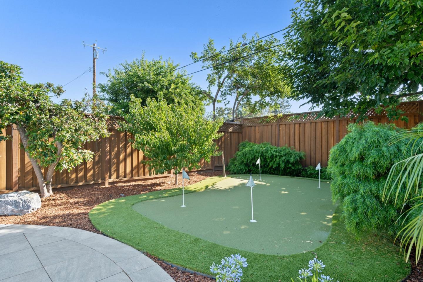 Detail Gallery Image 36 of 63 For 325 Crestview Dr, Santa Clara,  CA 95050 - 3 Beds | 2 Baths