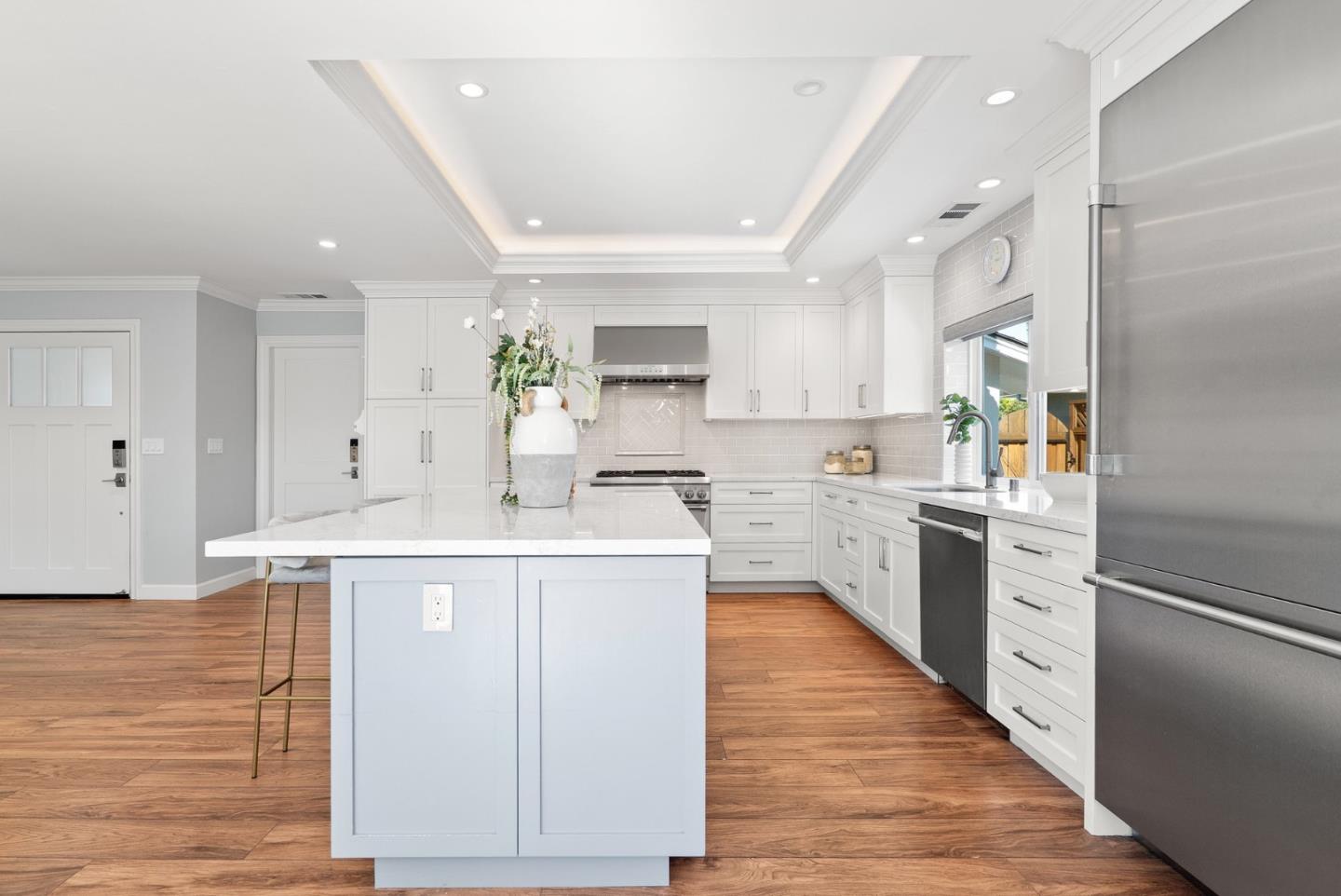 Detail Gallery Image 37 of 63 For 325 Crestview Dr, Santa Clara,  CA 95050 - 3 Beds | 2 Baths
