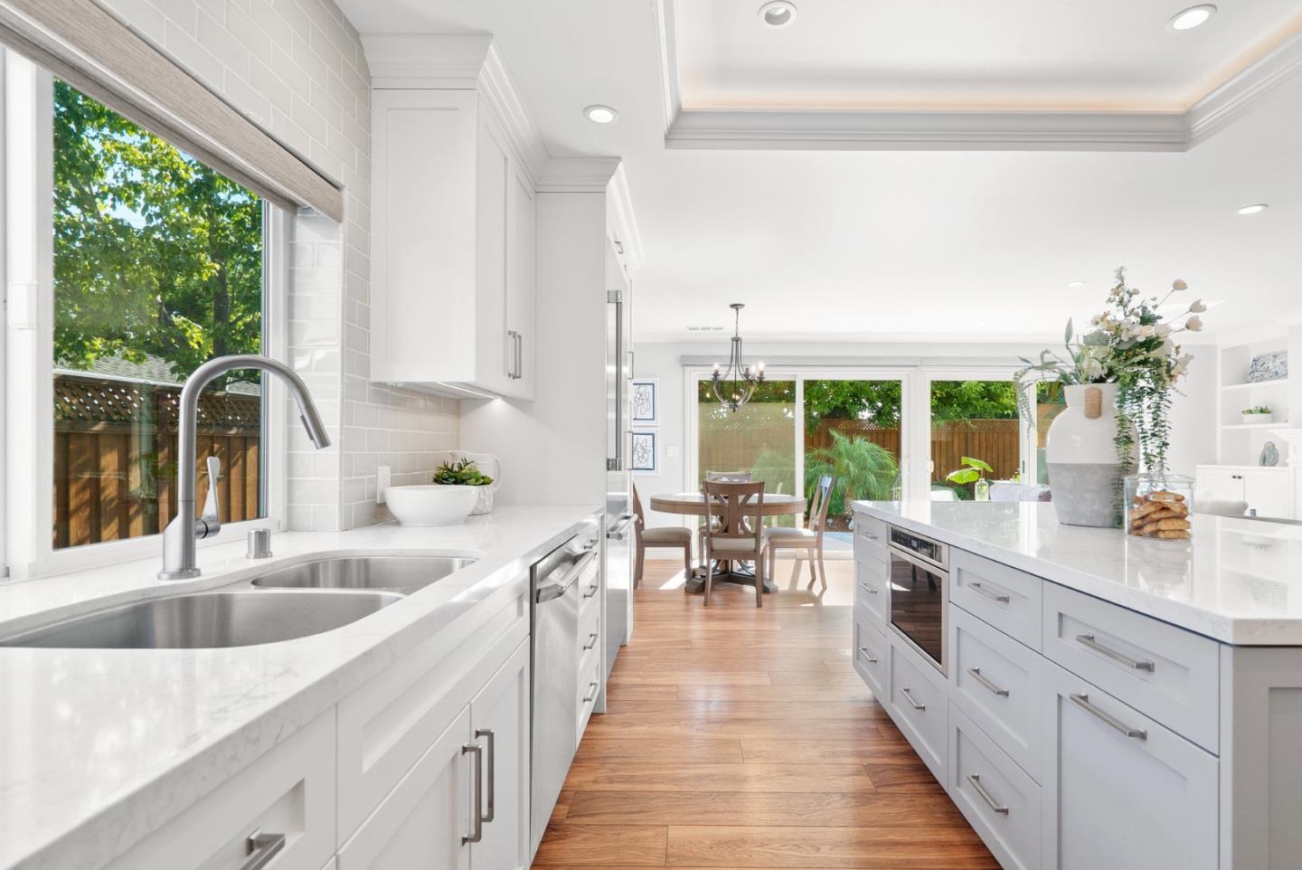 Detail Gallery Image 6 of 63 For 325 Crestview Dr, Santa Clara,  CA 95050 - 3 Beds | 2 Baths