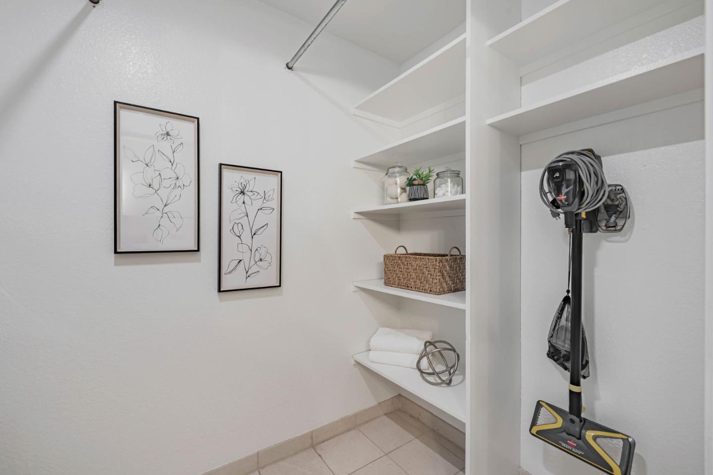 Detail Gallery Image 17 of 24 For 2907 La Terrace Cir, San Jose,  CA 95123 - 1 Beds | 1 Baths