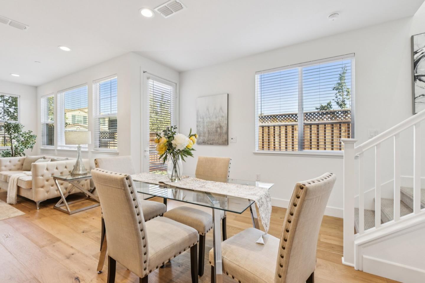Detail Gallery Image 6 of 20 For 1403 S Tradition St, Mountain House,  CA 95391 - 4 Beds | 3 Baths