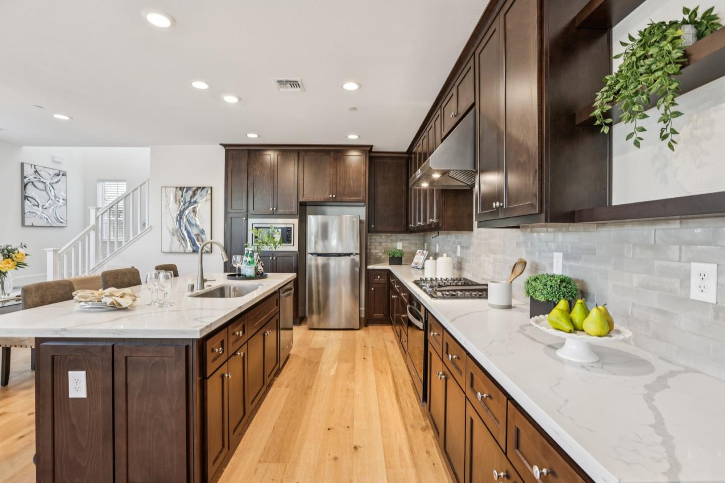 Detail Gallery Image 7 of 20 For 1403 S Tradition St, Mountain House,  CA 95391 - 4 Beds | 3 Baths
