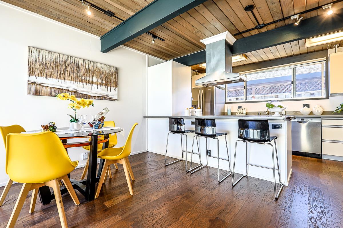 Detail Gallery Image 14 of 33 For 275 Puffin Ct, Foster City,  CA 94404 - 5 Beds | 2 Baths