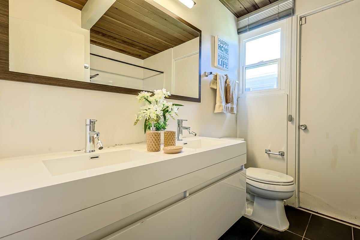 Detail Gallery Image 24 of 33 For 275 Puffin Ct, Foster City,  CA 94404 - 5 Beds | 2 Baths