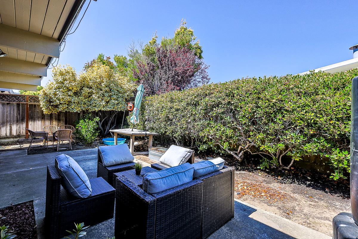 Detail Gallery Image 30 of 33 For 275 Puffin Ct, Foster City,  CA 94404 - 5 Beds | 2 Baths
