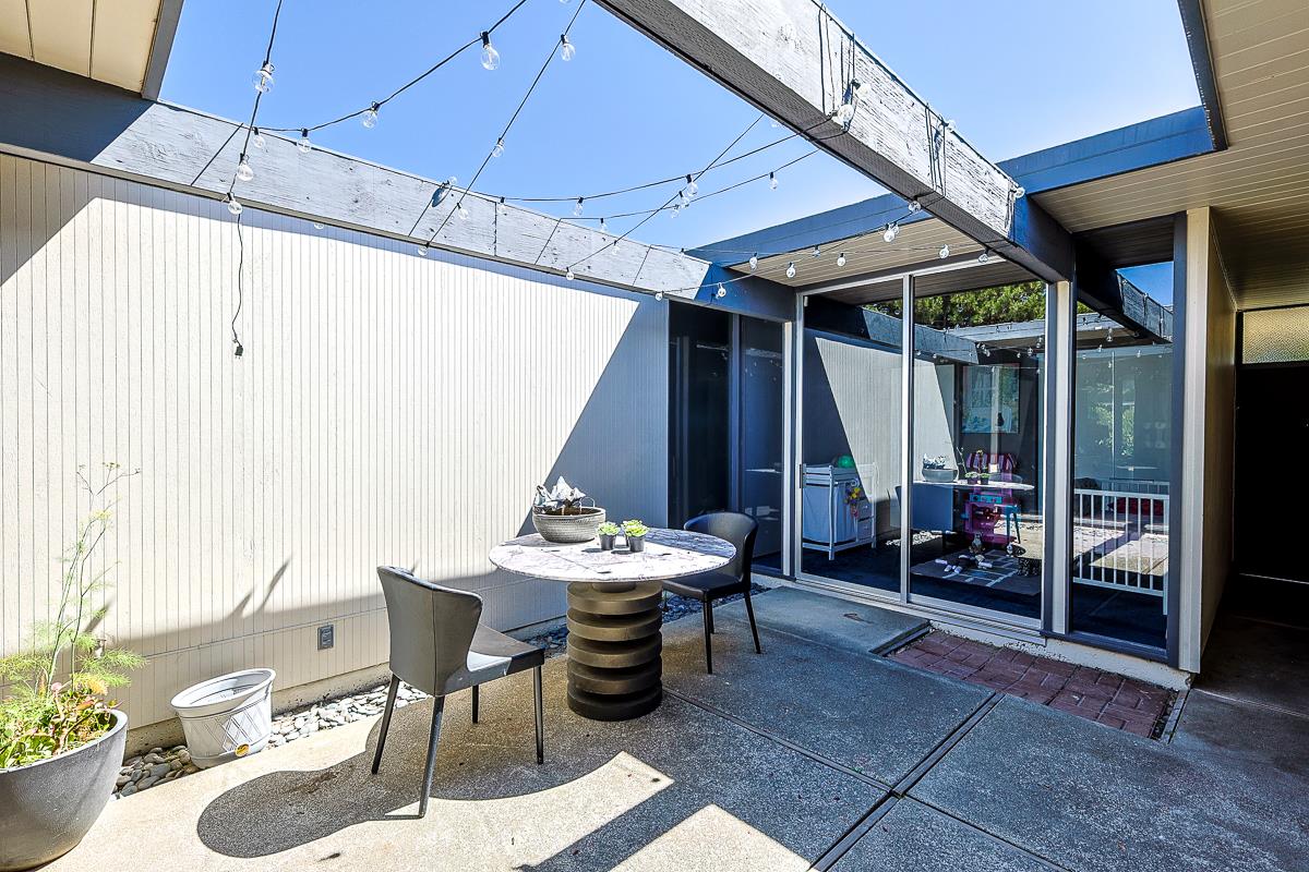 Detail Gallery Image 33 of 33 For 275 Puffin Ct, Foster City,  CA 94404 - 5 Beds | 2 Baths