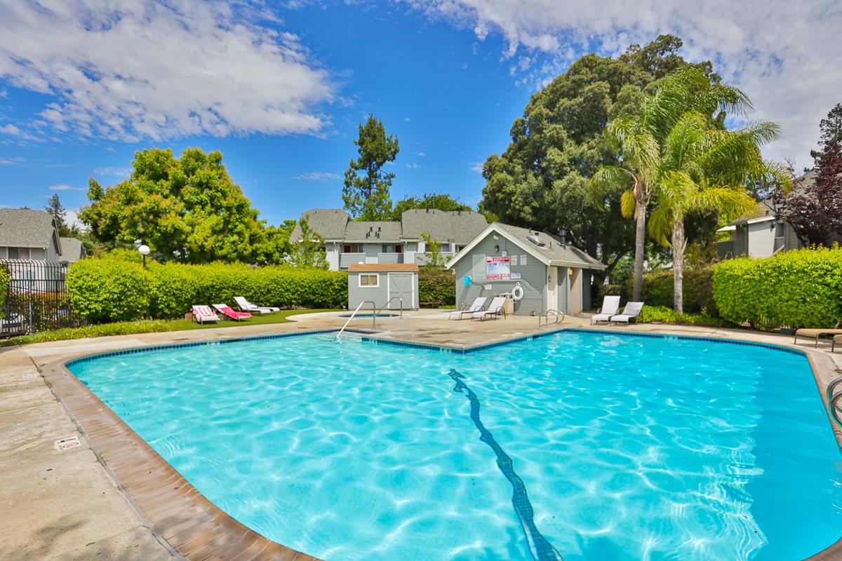Detail Gallery Image 25 of 32 For 500 Shadowgraph Dr, San Jose,  CA 95110 - 2 Beds | 2 Baths