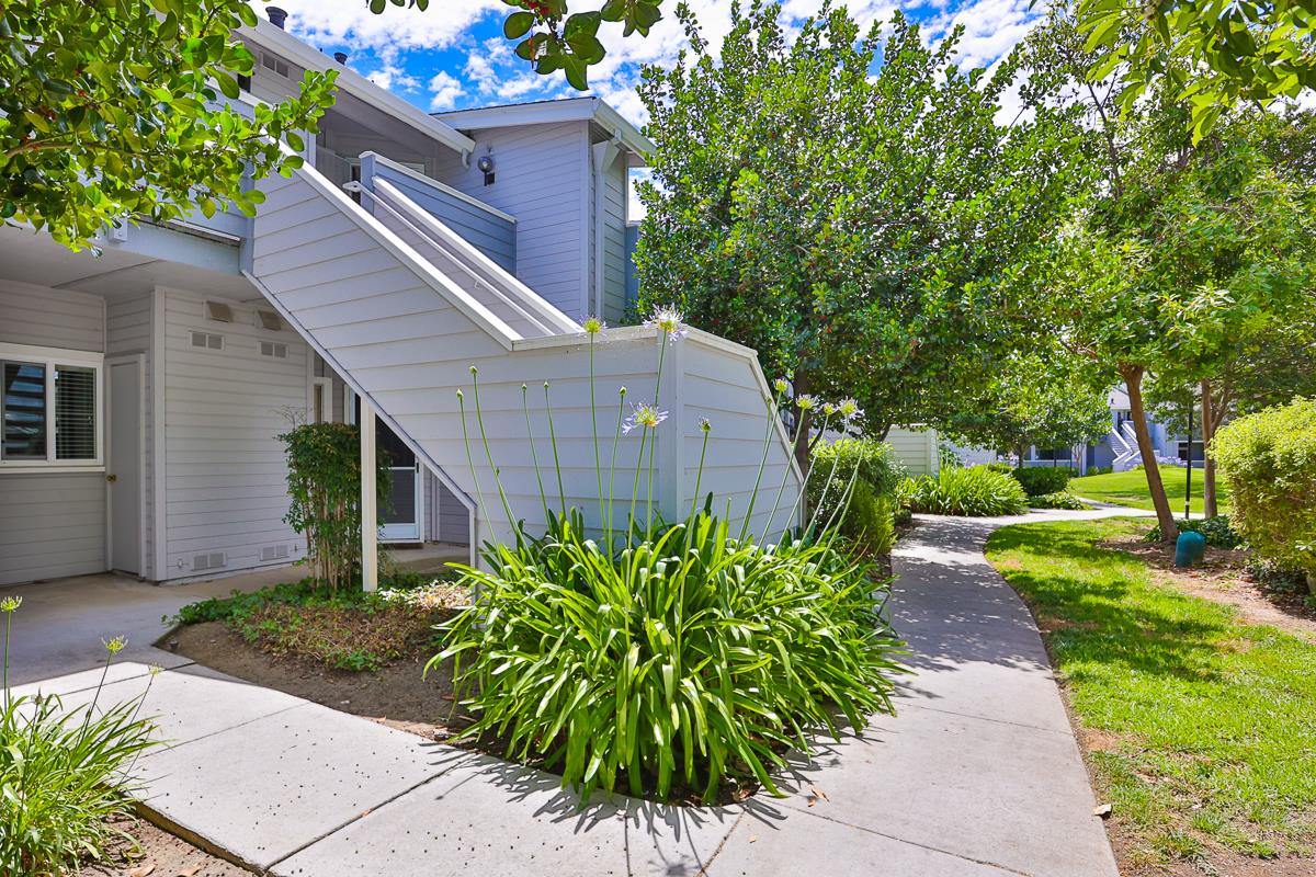 Detail Gallery Image 31 of 32 For 500 Shadowgraph Dr, San Jose,  CA 95110 - 2 Beds | 2 Baths