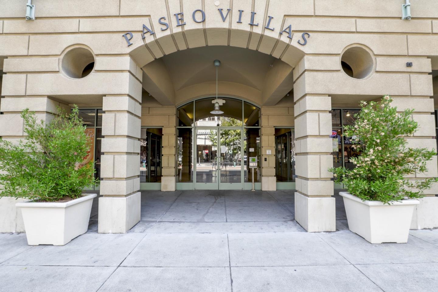 Detail Gallery Image 4 of 32 For 130 E San Fernando St #325,  San Jose,  CA 95112 - 2 Beds | 2 Baths