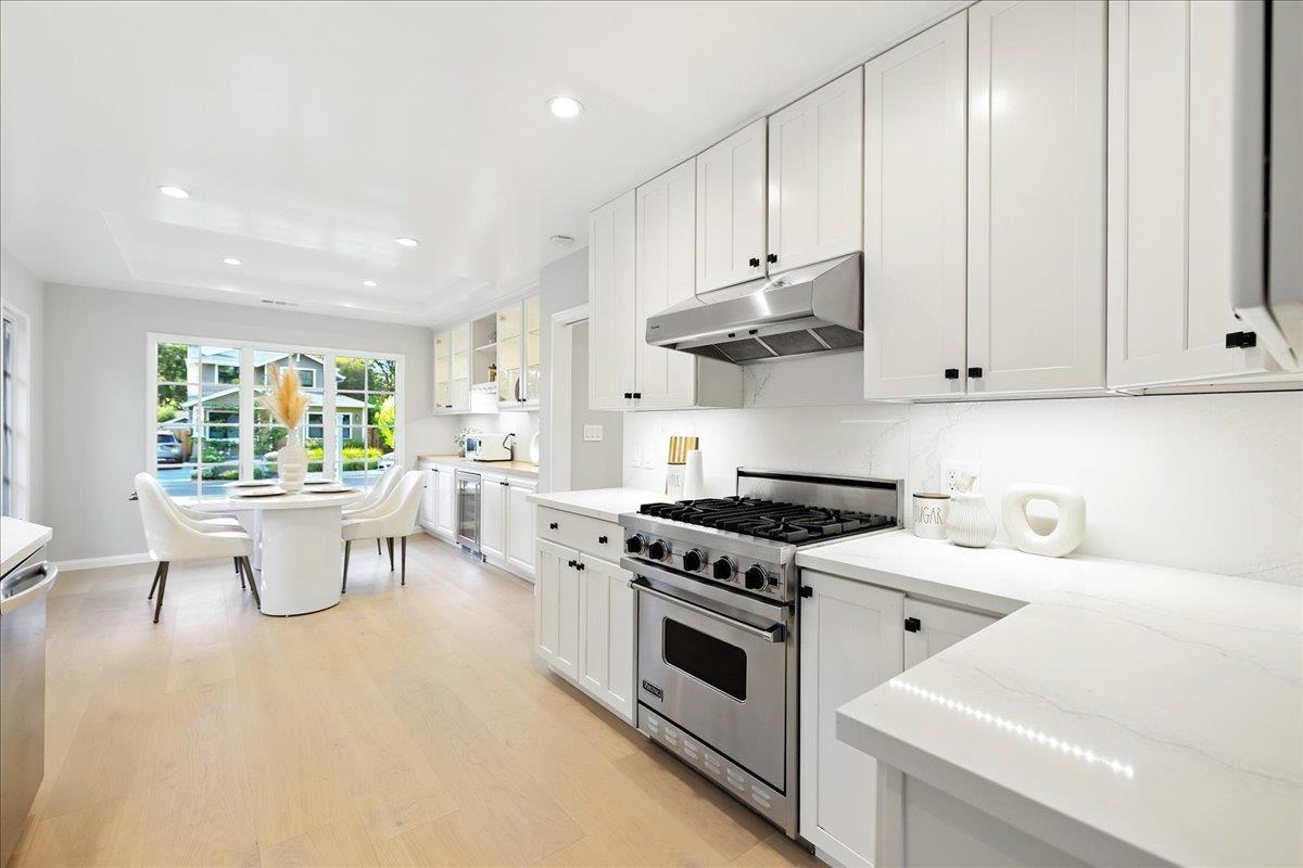 Detail Gallery Image 23 of 70 For 162 Del Monte Ave, Los Altos,  CA 94022 - 3 Beds | 2 Baths