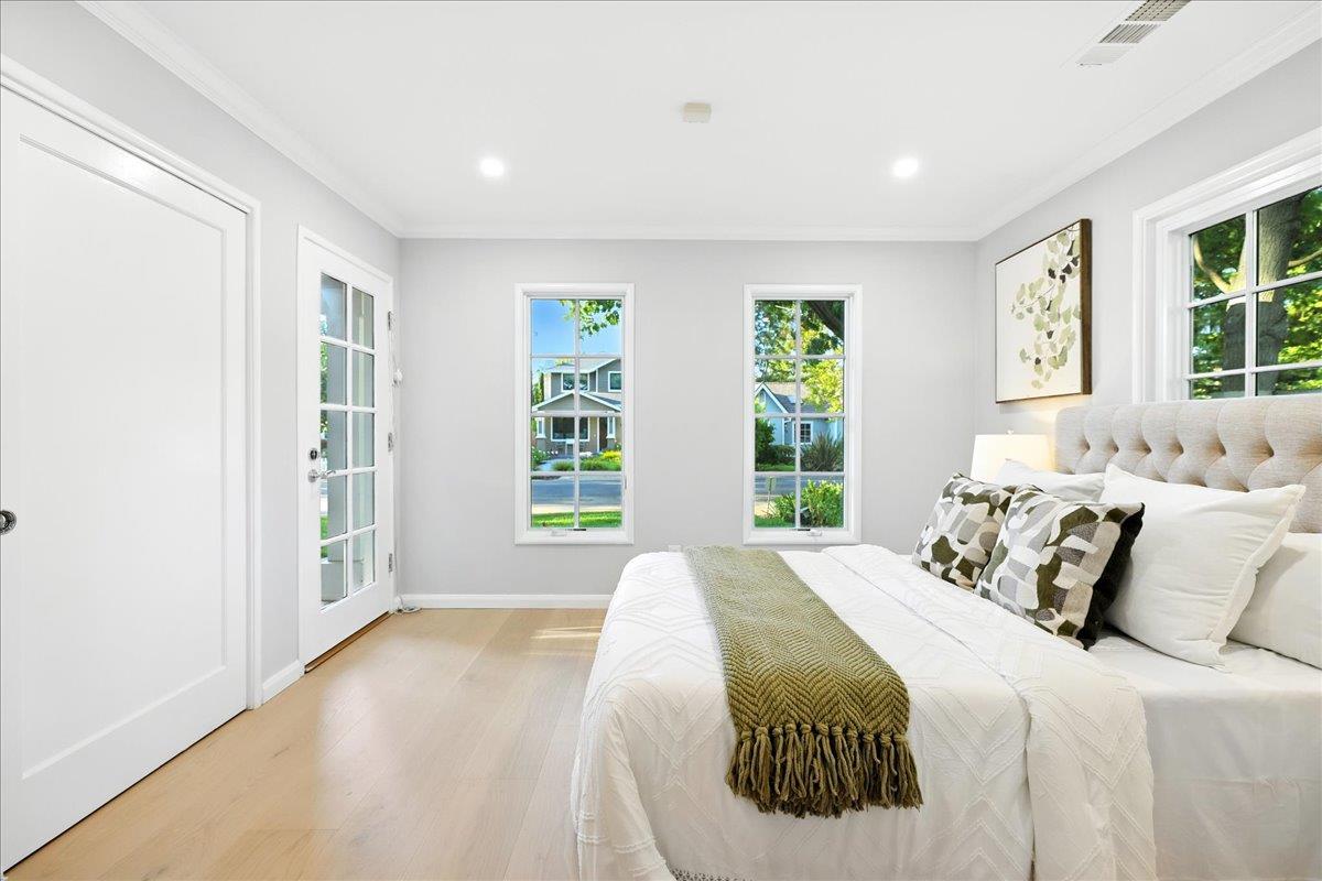 Detail Gallery Image 29 of 70 For 162 Del Monte Ave, Los Altos,  CA 94022 - 3 Beds | 2 Baths