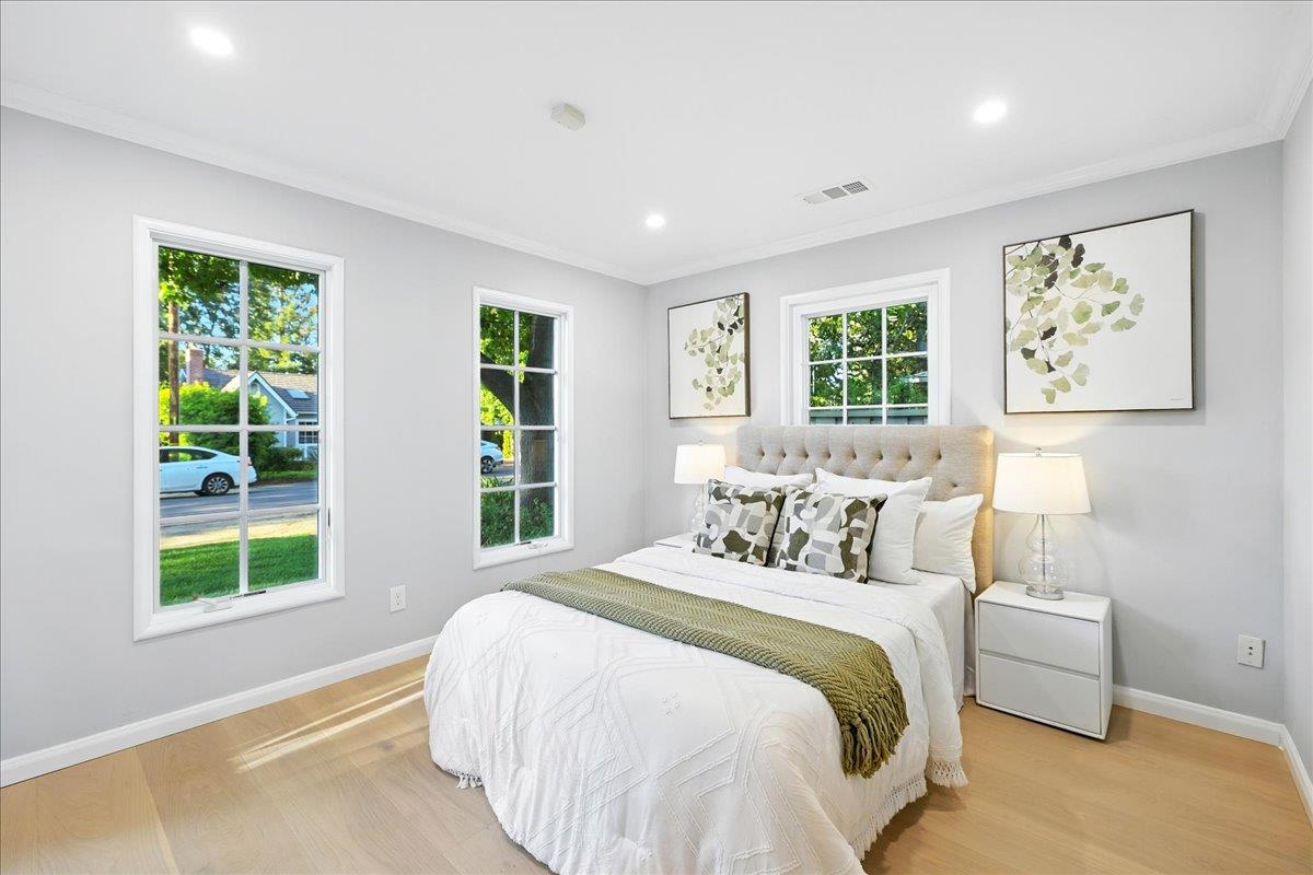 Detail Gallery Image 30 of 70 For 162 Del Monte Ave, Los Altos,  CA 94022 - 3 Beds | 2 Baths