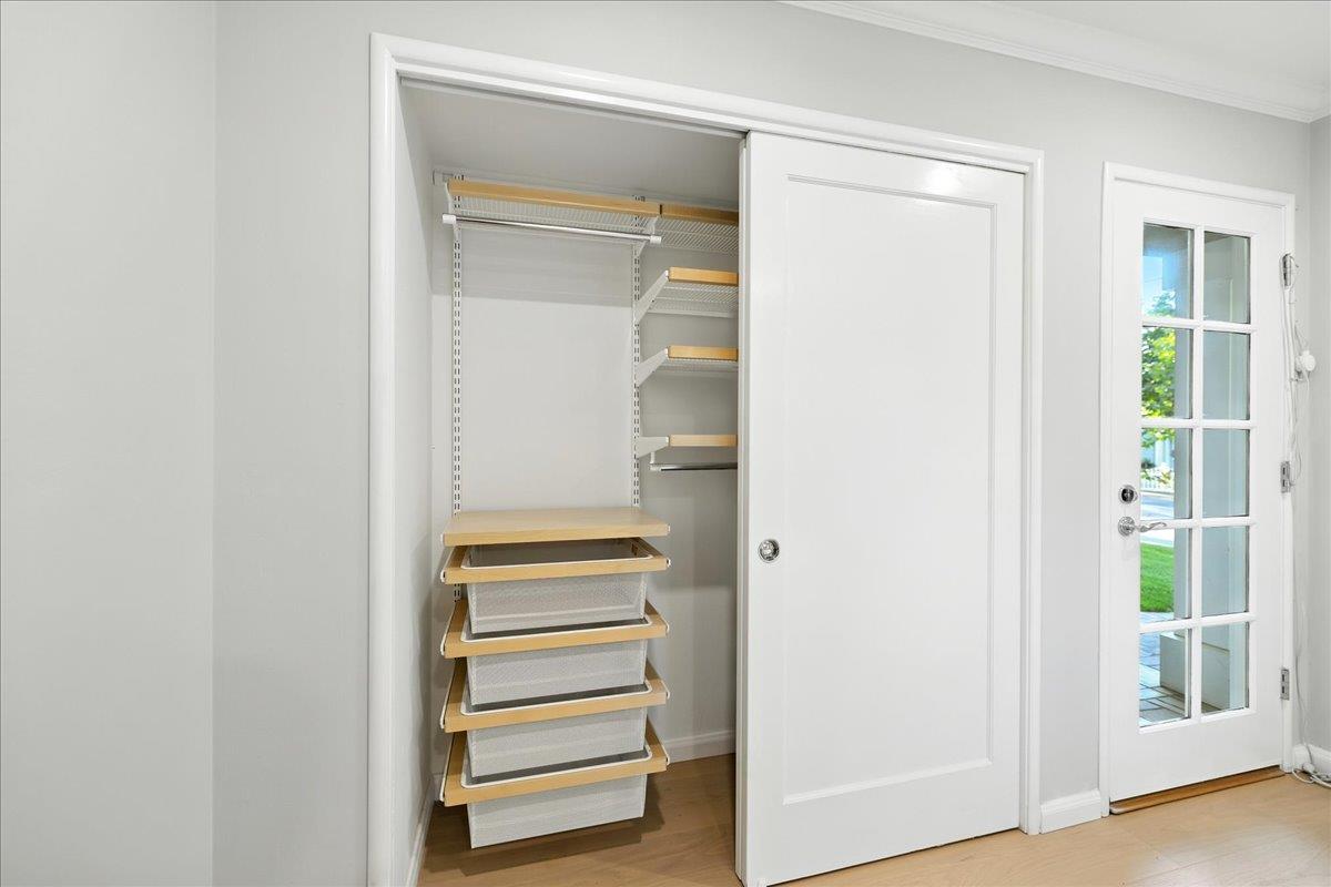 Detail Gallery Image 33 of 70 For 162 Del Monte Ave, Los Altos,  CA 94022 - 3 Beds | 2 Baths