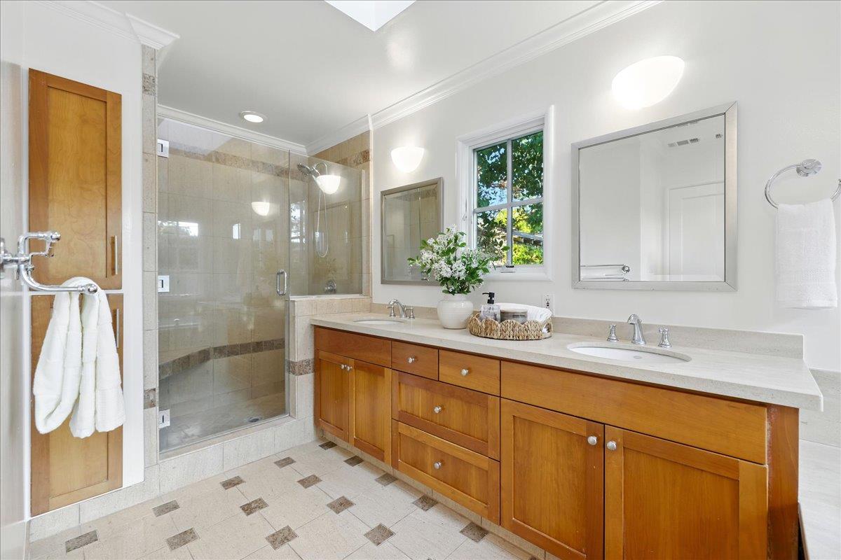 Detail Gallery Image 41 of 70 For 162 Del Monte Ave, Los Altos,  CA 94022 - 3 Beds | 2 Baths