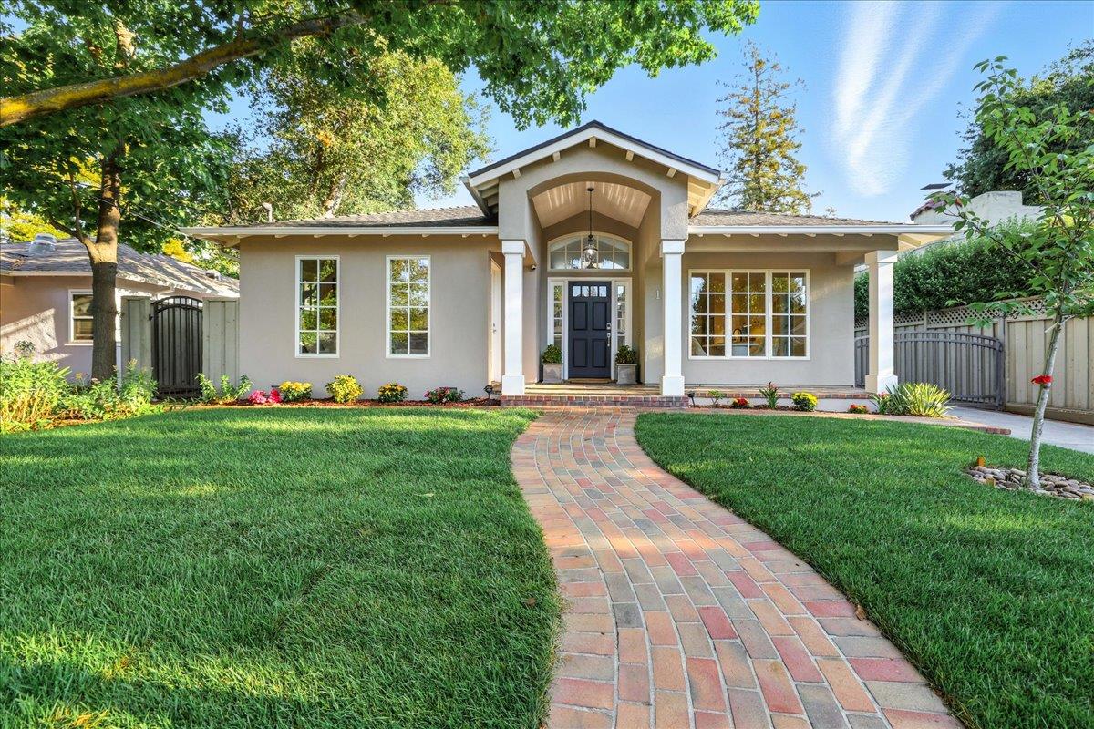 Detail Gallery Image 5 of 70 For 162 Del Monte Ave, Los Altos,  CA 94022 - 3 Beds | 2 Baths