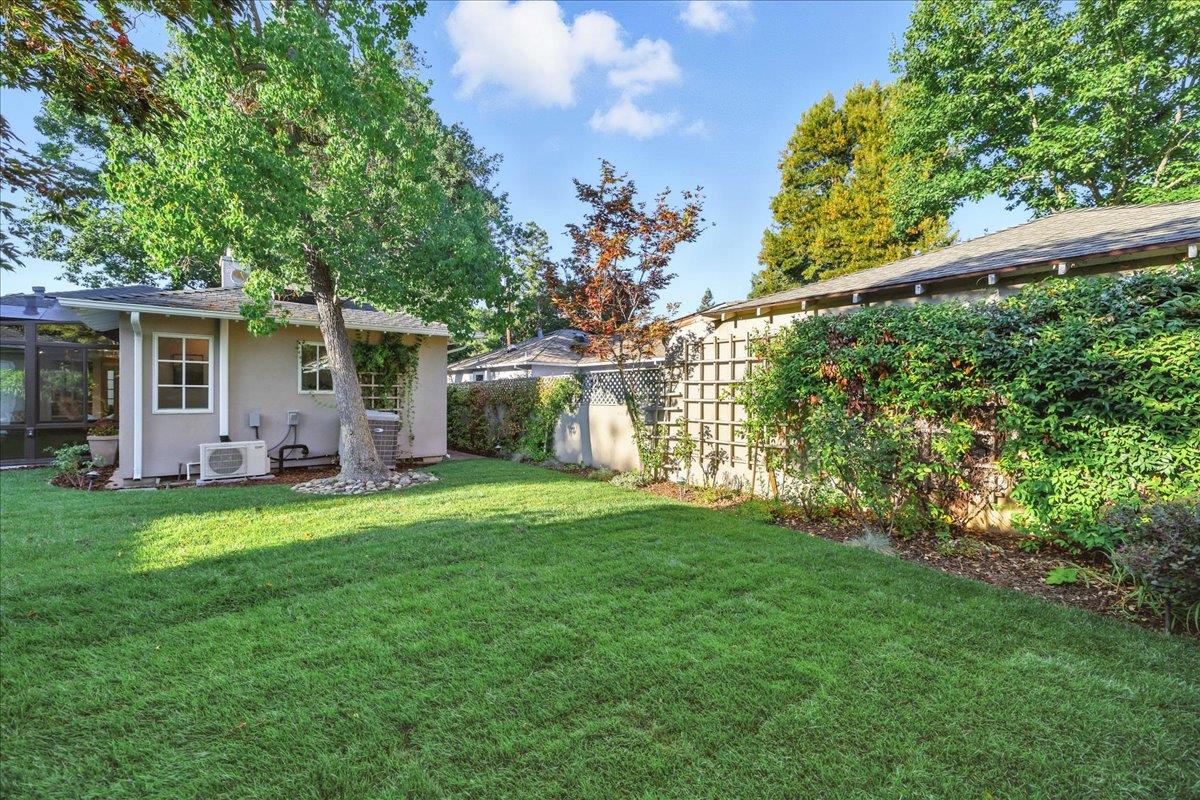 Detail Gallery Image 65 of 70 For 162 Del Monte Ave, Los Altos,  CA 94022 - 3 Beds | 2 Baths