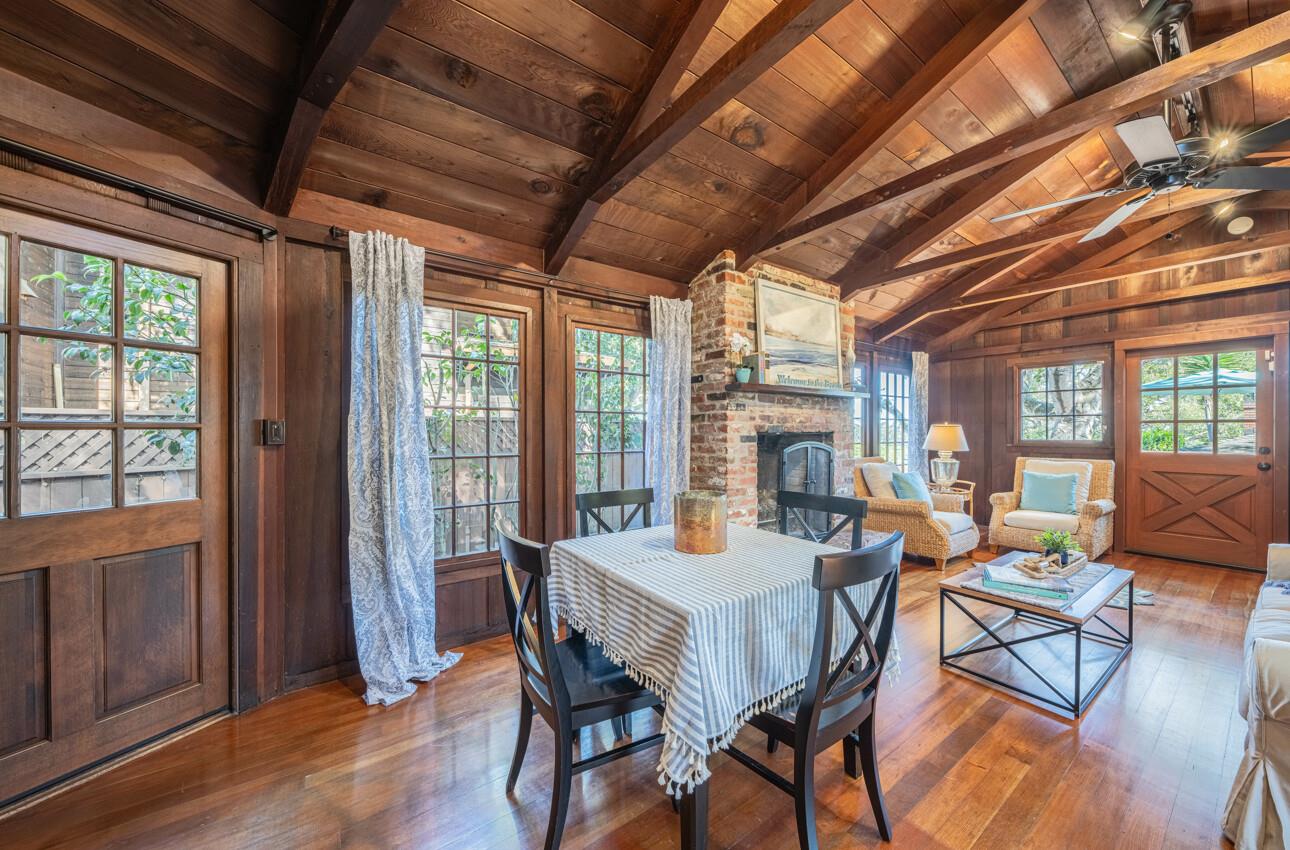 Detail Gallery Image 16 of 39 For 1034 Hillside Ave, Pacific Grove,  CA 93950 - 2 Beds | 2 Baths