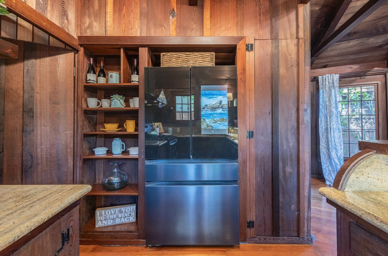 Detail Gallery Image 20 of 39 For 1034 Hillside Ave, Pacific Grove,  CA 93950 - 2 Beds | 2 Baths