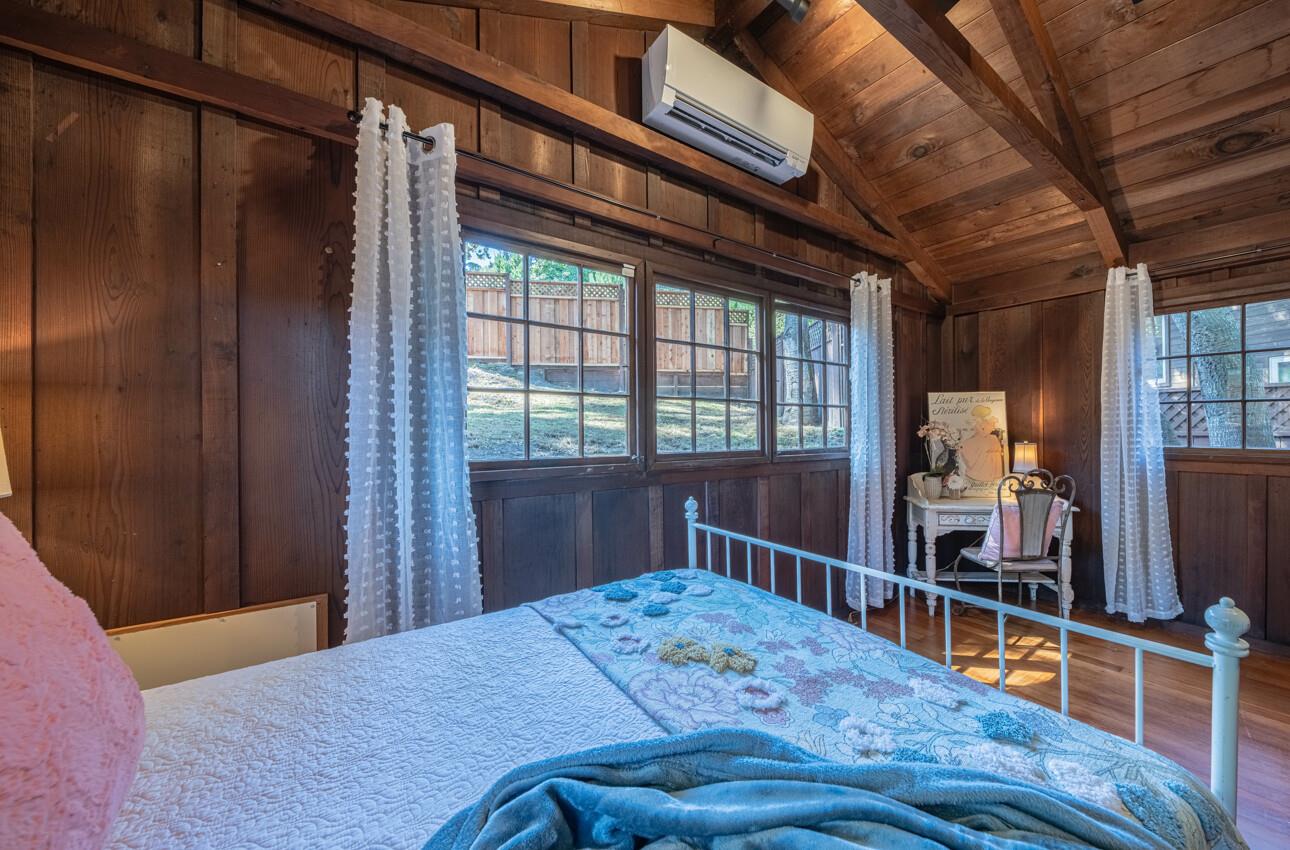 Detail Gallery Image 29 of 39 For 1034 Hillside Ave, Pacific Grove,  CA 93950 - 2 Beds | 2 Baths