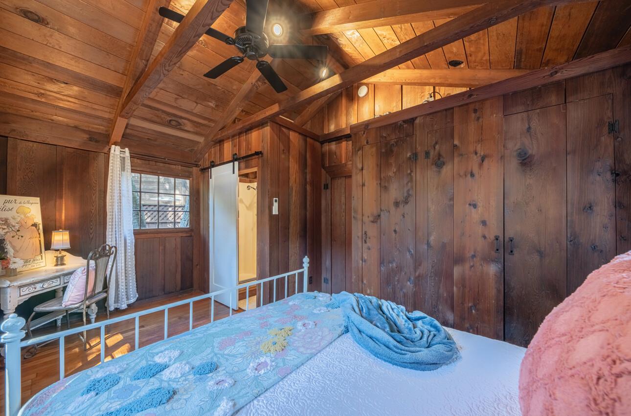 Detail Gallery Image 30 of 39 For 1034 Hillside Ave, Pacific Grove,  CA 93950 - 2 Beds | 2 Baths