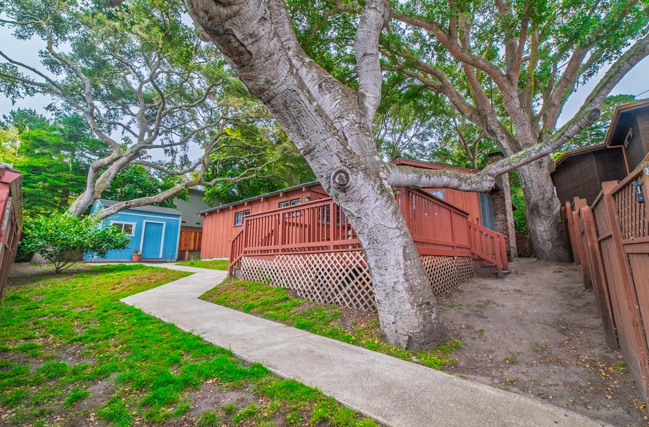 Detail Gallery Image 39 of 39 For 1034 Hillside Ave, Pacific Grove,  CA 93950 - 2 Beds | 2 Baths