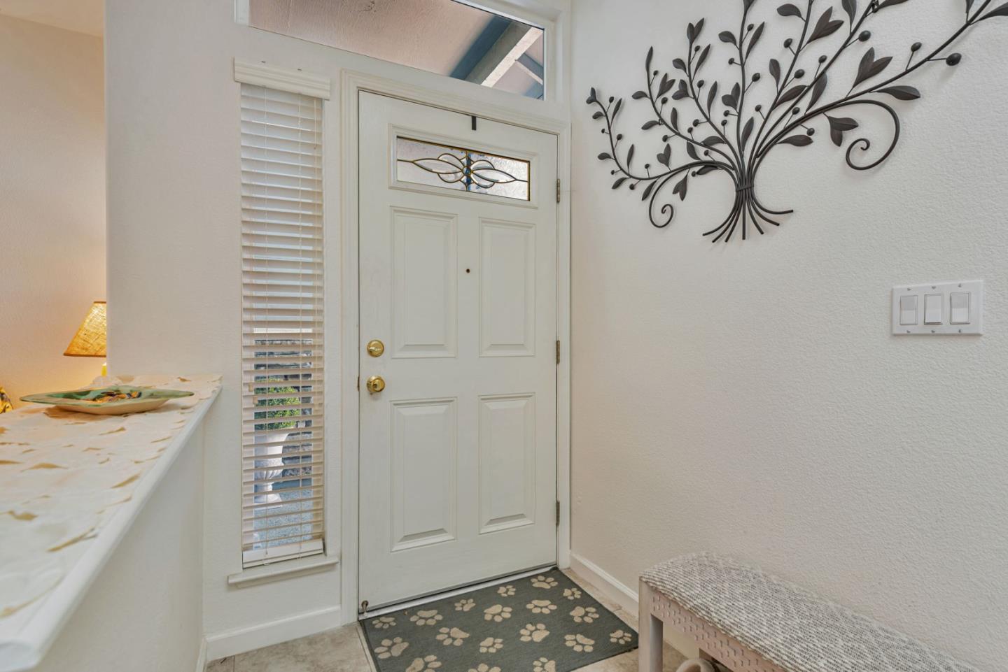 Detail Gallery Image 6 of 46 For 2010 Carignan Way, San Jose,  CA 95135 - 2 Beds | 2 Baths