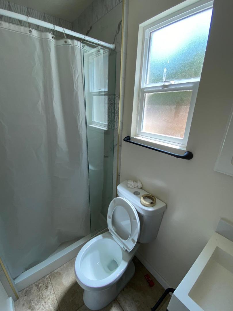 Detail Gallery Image 11 of 17 For 3500 a Portola Dr, Santa Cruz,  CA 95062 - 1 Beds | 1 Baths