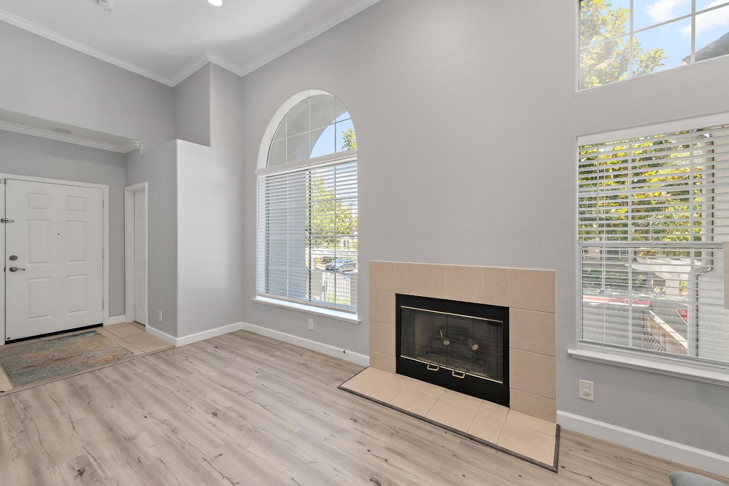 Detail Gallery Image 12 of 30 For 3066 Nattinger Ln, San Jose,  CA 95125 - 3 Beds | 2/1 Baths