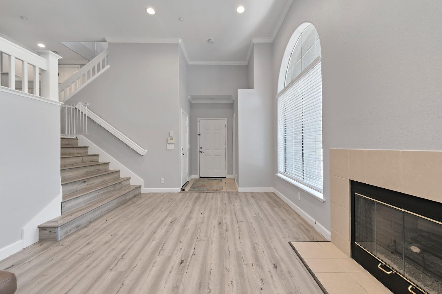Detail Gallery Image 16 of 30 For 3066 Nattinger Ln, San Jose,  CA 95125 - 3 Beds | 2/1 Baths