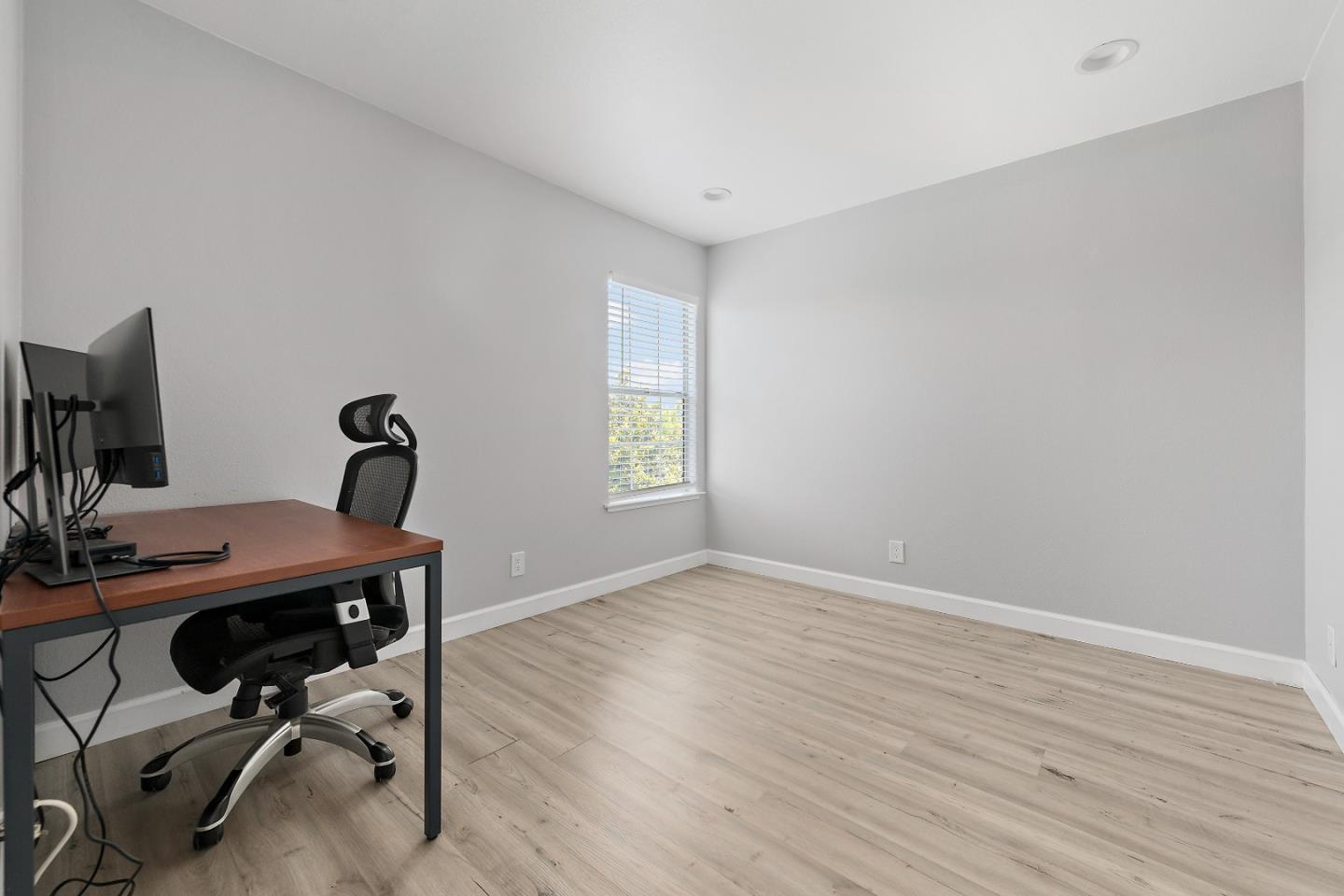 Detail Gallery Image 25 of 30 For 3066 Nattinger Ln, San Jose,  CA 95125 - 3 Beds | 2/1 Baths