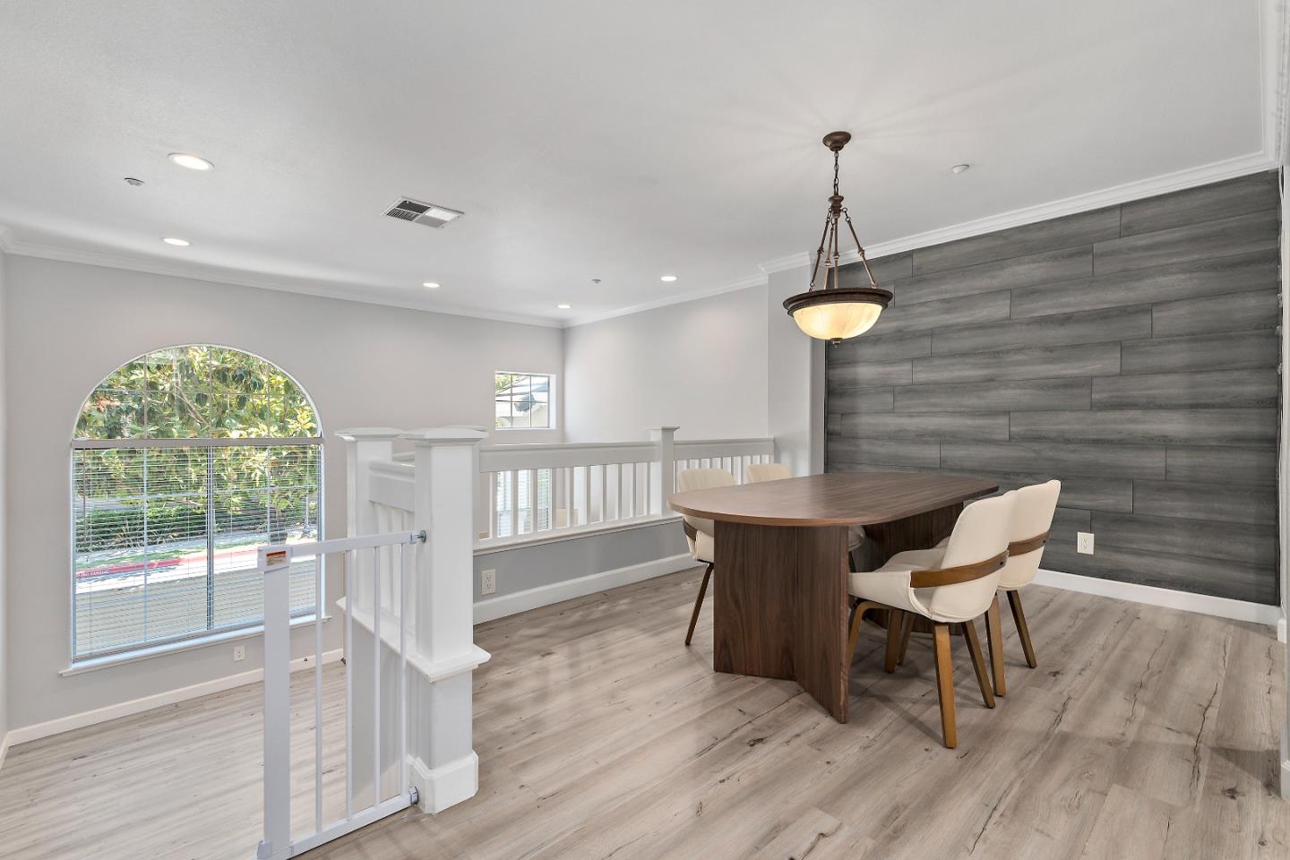 Detail Gallery Image 9 of 30 For 3066 Nattinger Ln, San Jose,  CA 95125 - 3 Beds | 2/1 Baths