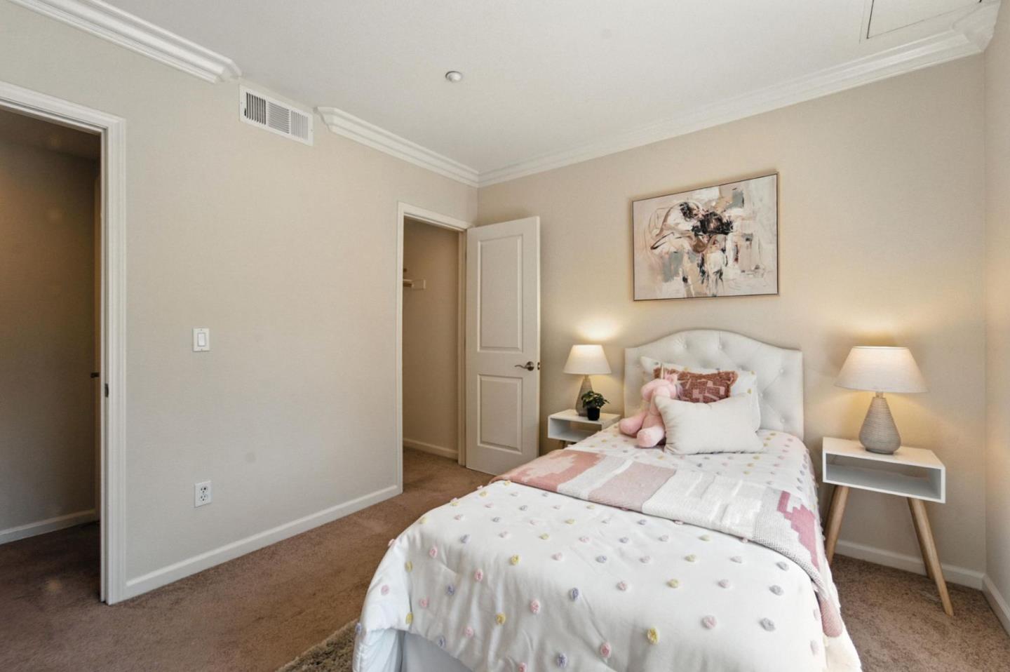 Detail Gallery Image 13 of 36 For 2067 Sonador, San Jose,  CA 95128 - 3 Beds | 2 Baths