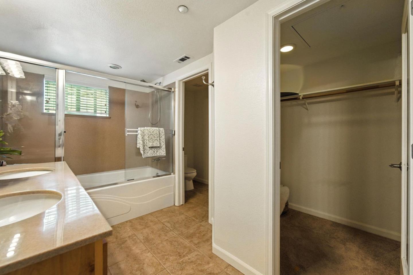 Detail Gallery Image 20 of 36 For 2067 Sonador, San Jose,  CA 95128 - 3 Beds | 2 Baths