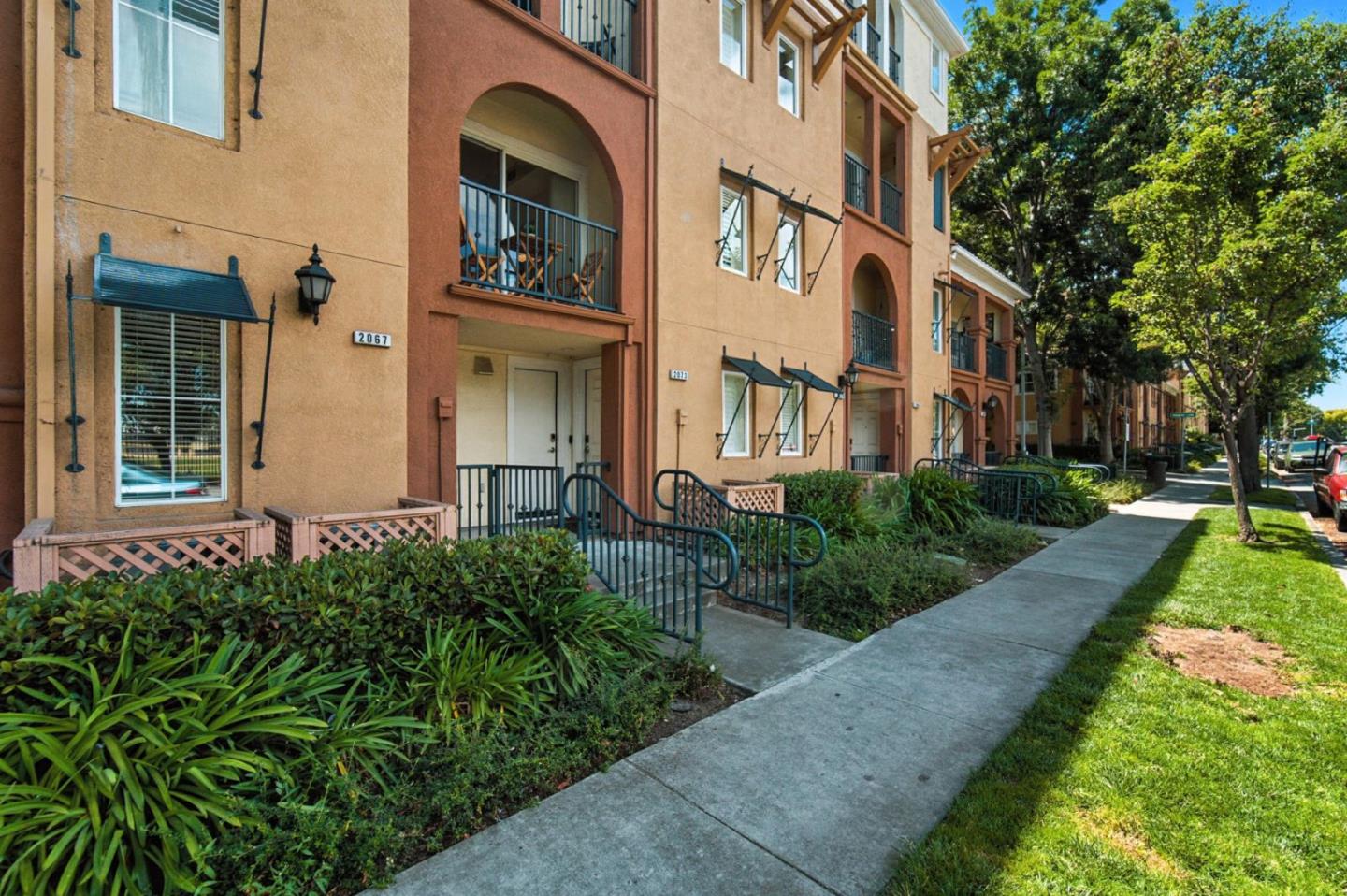 Detail Gallery Image 27 of 36 For 2067 Sonador, San Jose,  CA 95128 - 3 Beds | 2 Baths