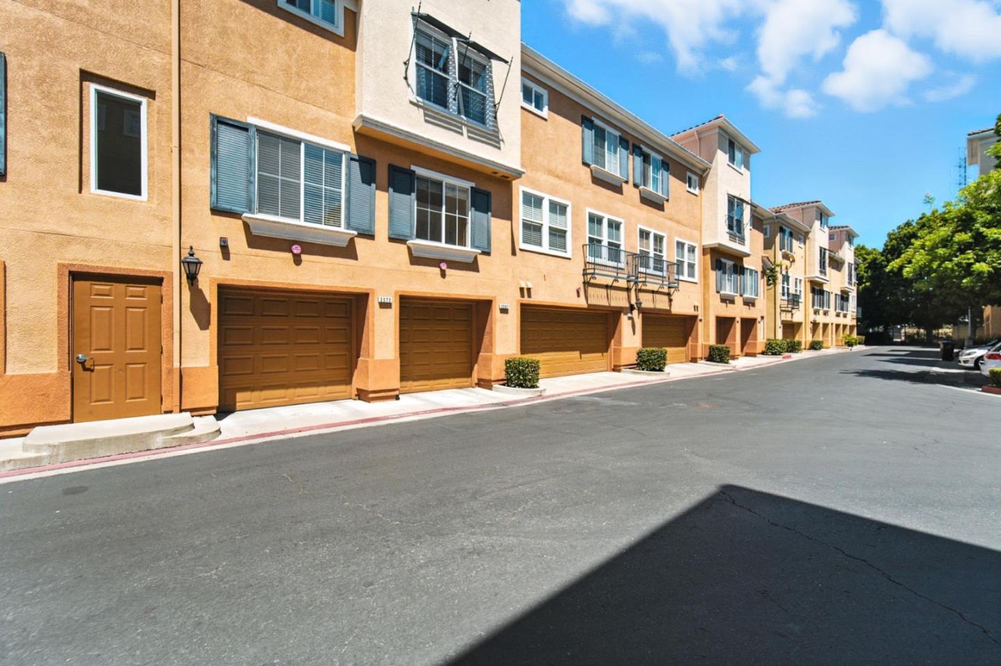 Detail Gallery Image 30 of 36 For 2067 Sonador, San Jose,  CA 95128 - 3 Beds | 2 Baths
