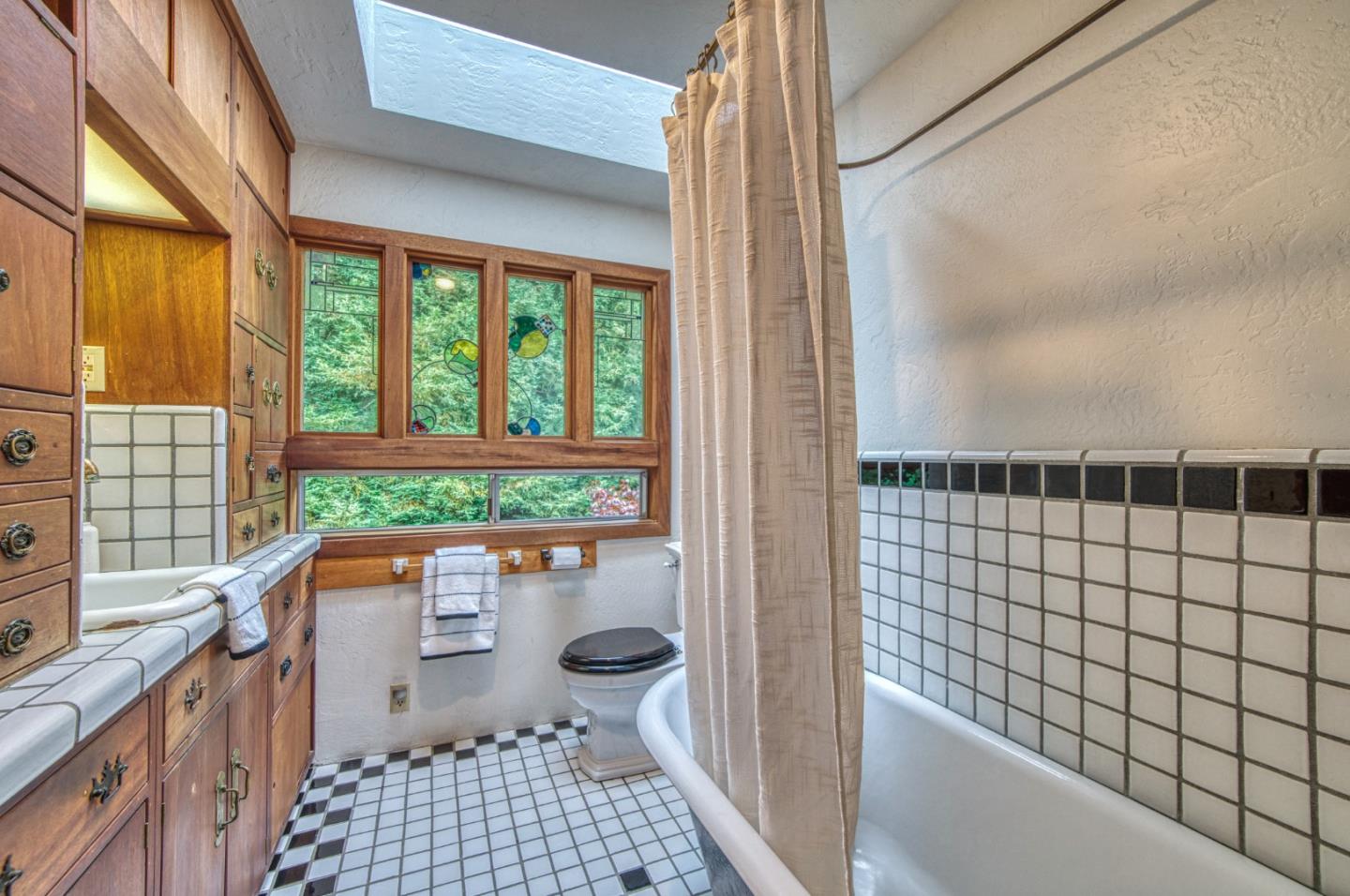 Detail Gallery Image 24 of 47 For 9013 Rhodes Ave, Aptos,  CA 95003 - 2 Beds | 1/1 Baths